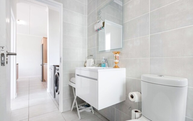 Richwood Modern Condo