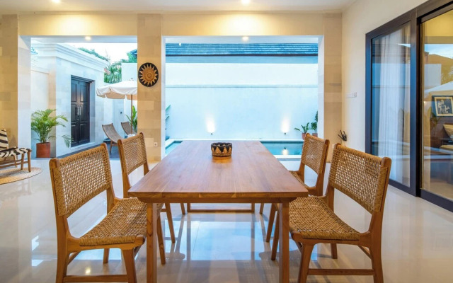 Calmaan Villa By Betterplace