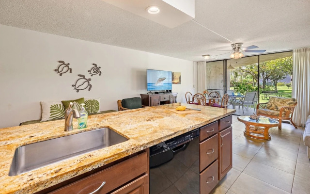 Maui Sunset B110 1 Bedroom Condo by RedAwning