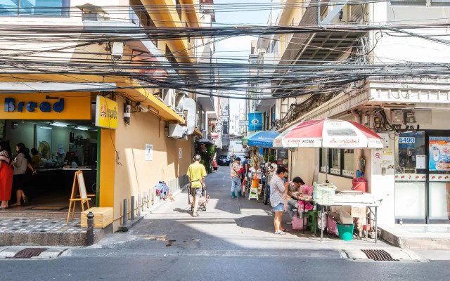The Mellow at Silom