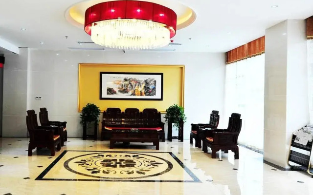 Guoshun Holiday Hotel