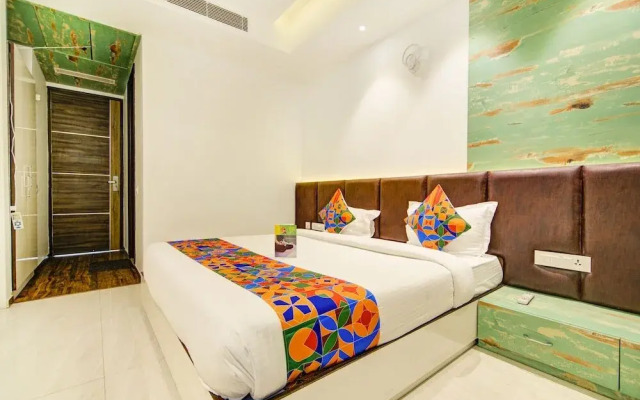 Hotel Yellow by FabHotel