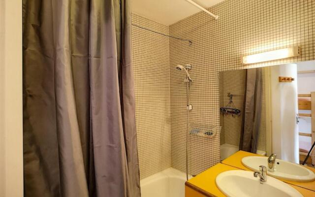 Appartement Les Menuires, 1 pièce, 3 personnes - FR-1-178-305