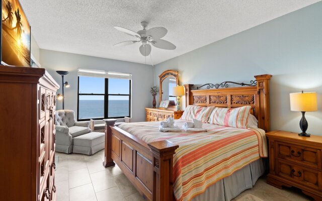 Reflections on the Gulf by Vtrips