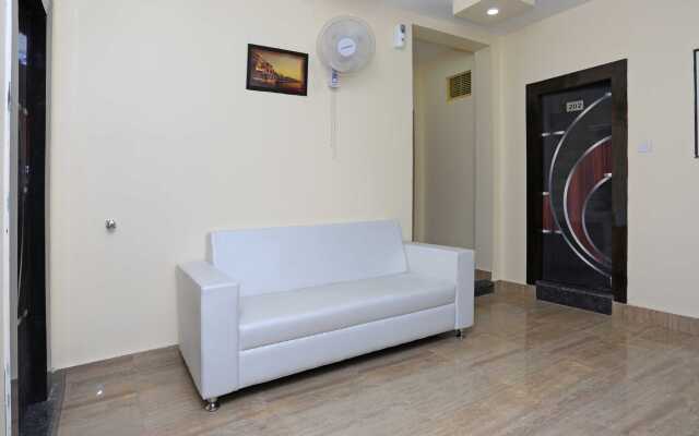 OYO 15530 Hotel G S Residency