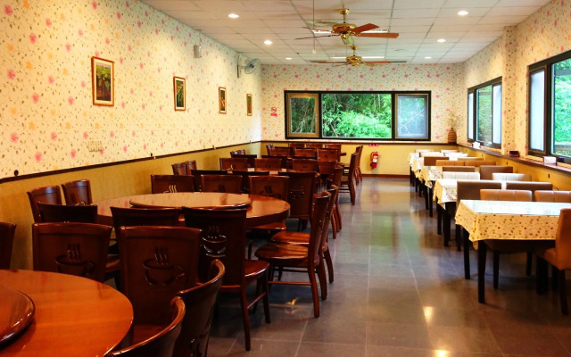 Beauty Green Resort Homestay B&B