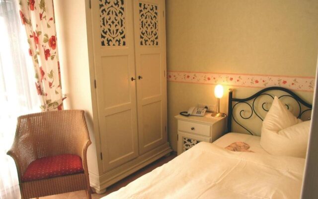 WILLINO Privathotel
