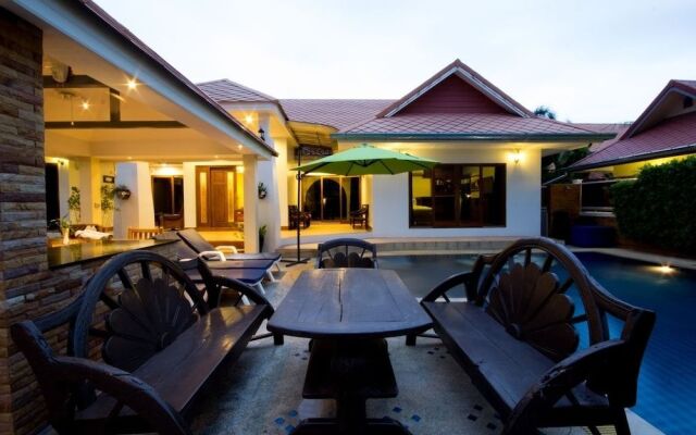 The Time Family 5 Bedroom Villa 92