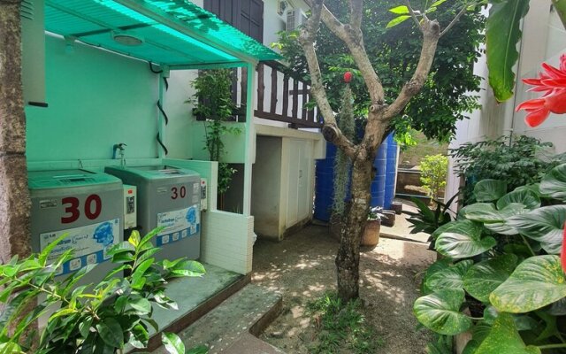 Baan Muchshima Hostel Phuket