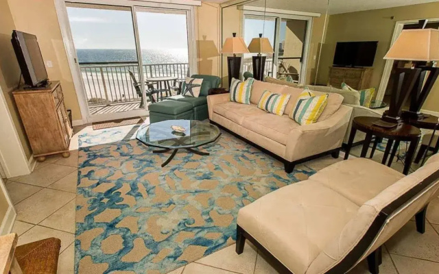 Destin on the Gulf By Holiday Isle