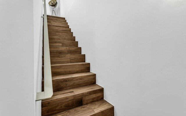 Luxury Loft-style Mews House