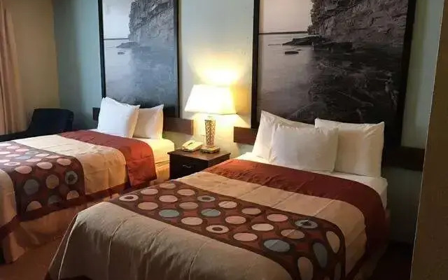 Super 8 by Wyndham Plover Stevens Point Area