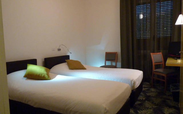 LH Arca Street Art Hotel