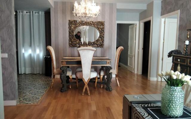 VIP ROOMS Toledo - PARKING GRATIS - 2 HABITACIONES