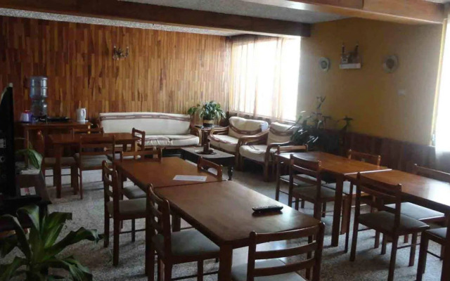 Hostal Los Volcanes - Hostel