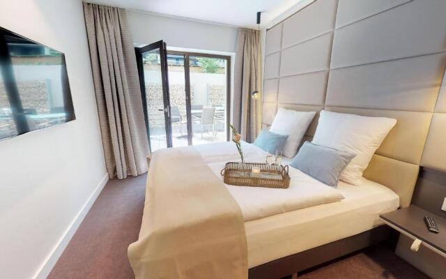 White Pearl Apartment 0.02