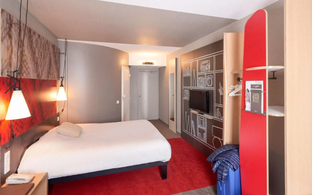 ibis Cholet