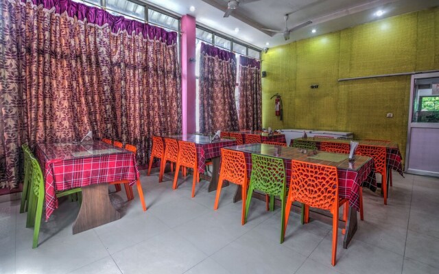 OYO 4518 Hotel Parashuram