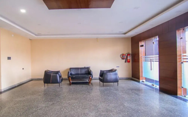 OYO 10073 Hotel Arsh Residency