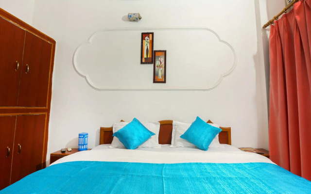 Raj Resort