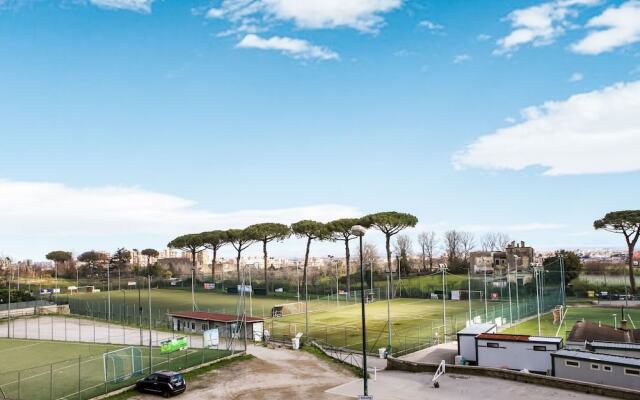 Graceful Apartment in Napoli With Balcony