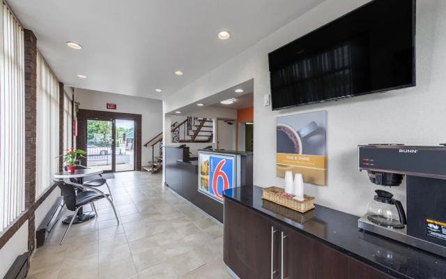 Regency 265 Motor Inn