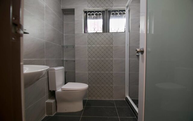 Classy Elegant Terasek Palace