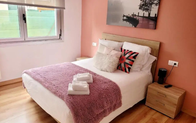 Amplio Piso Luminoso Cerca Del Camino Y Catedral C3