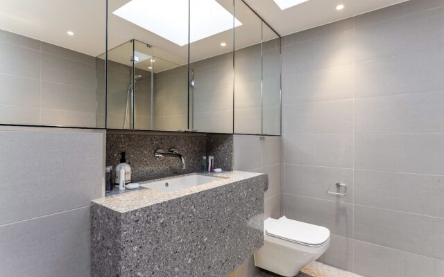 Greek Street Penthouse