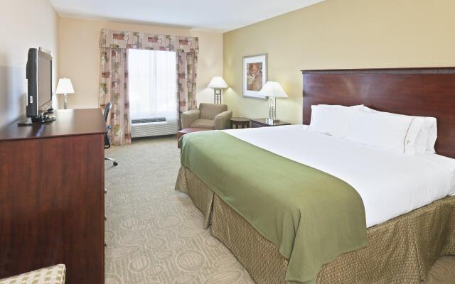 Holiday Inn Express Hotel & Suites Brownfield by IHG