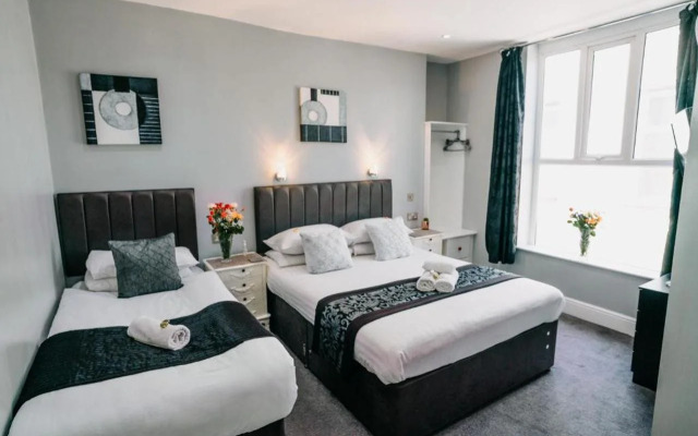 OYO Minerva Guesthouse