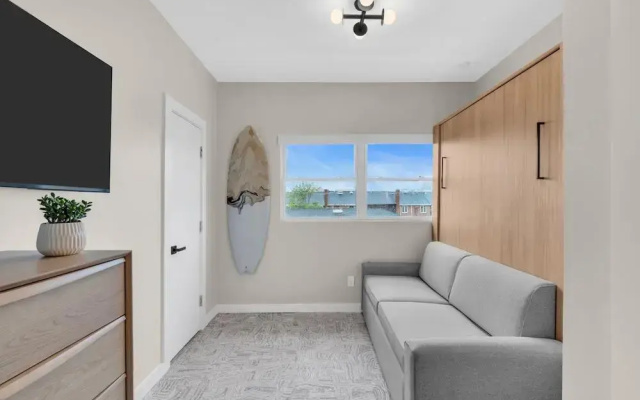 The St Laurent Social Club & Guest Rooms