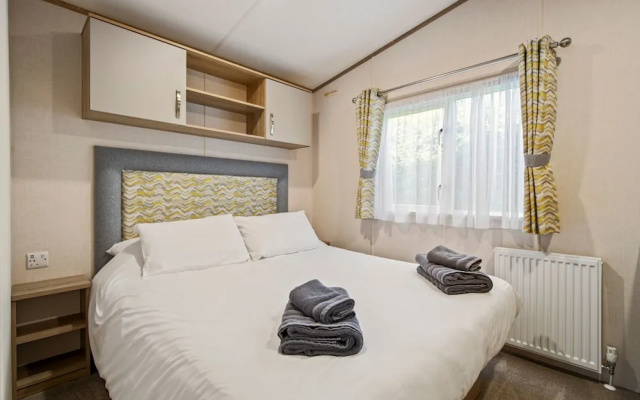 Maple - Near Folly Farm Cosy Retreat