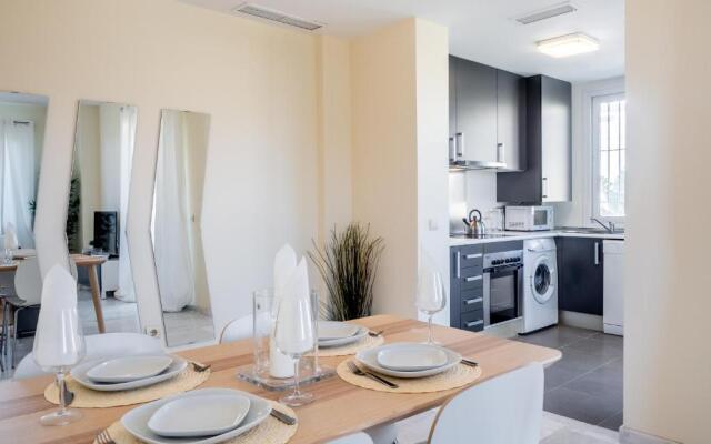 2275-Superb new apt on Valle Romano, golf view