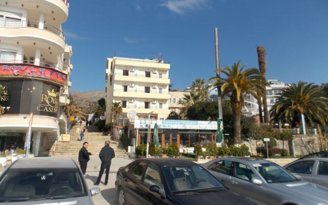 Hotel Real