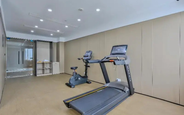 Ji Hotel (Hangzhou Xiaoshan Airport)