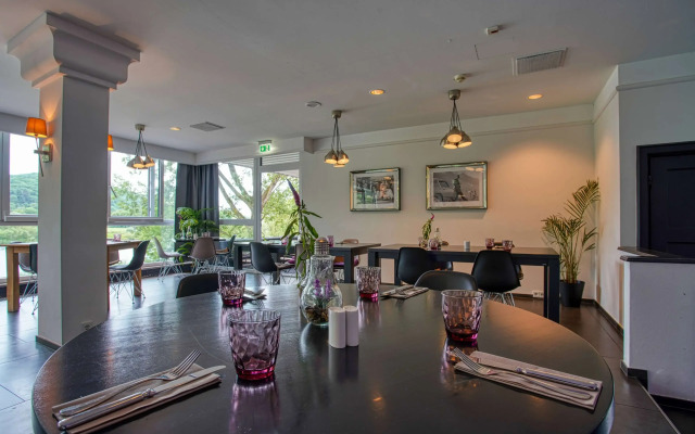 FourSide Plaza Hotel Trier, Trademark Collection by Wyndham