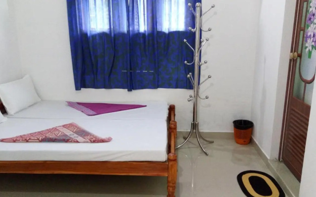 Sea Breeze Beach Home Stay