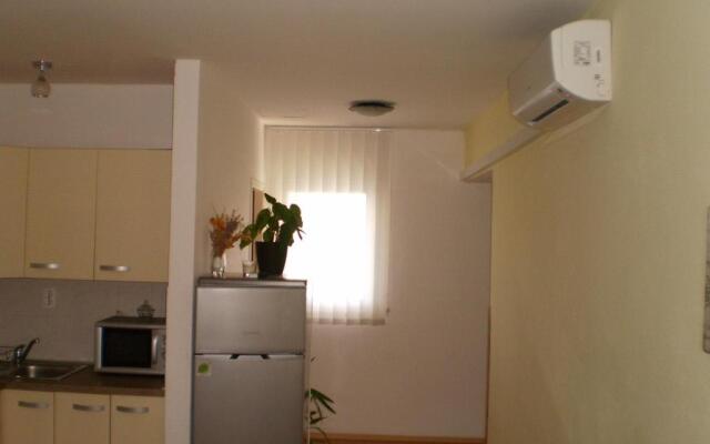 Apartments Vala