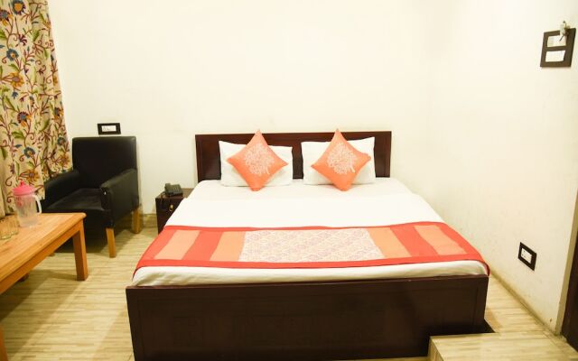 OYO 12445 Hotel Marhaba United