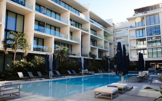 Luxury 3 Bdr Near the Beach - 300meg