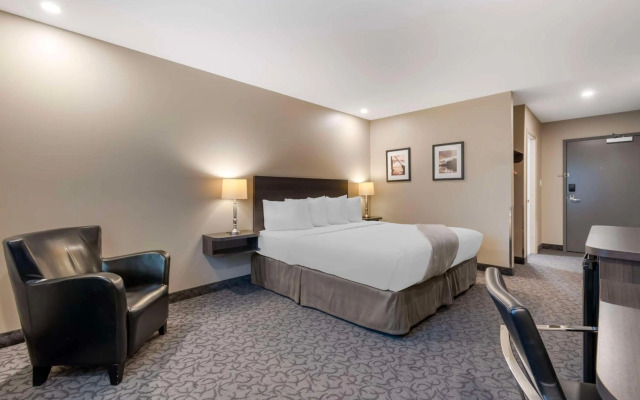 Villa Inn & Suites, SureStay Collection by Best Western