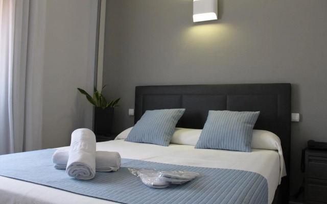 Hotel Barajas Plaza Madrid