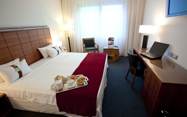 Holiday Inn Bordeaux Sud - Pessac by IHG