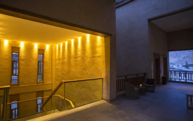 LUX* Tea Horse Road Benzilan Hotel