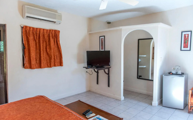 Villablanca Garden Beach Hotel