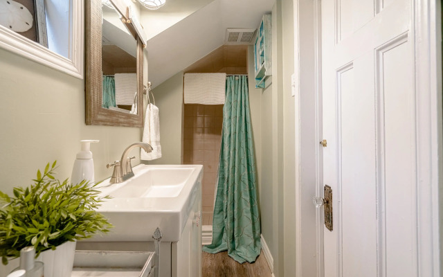 The Kingsville House