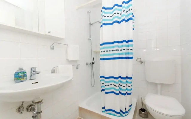 Apartments Mira