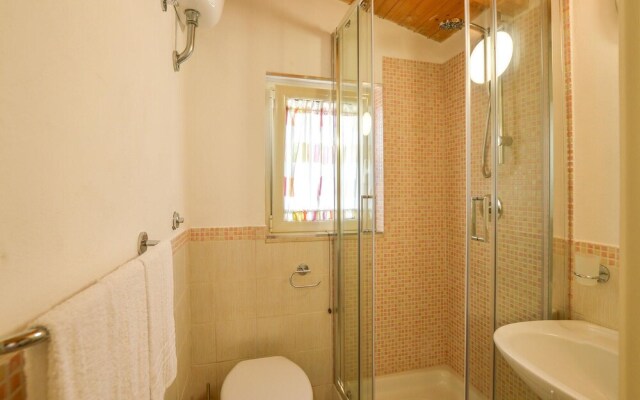 Beautiful Apartment in San Leone With Wifi and 2 Bedrooms