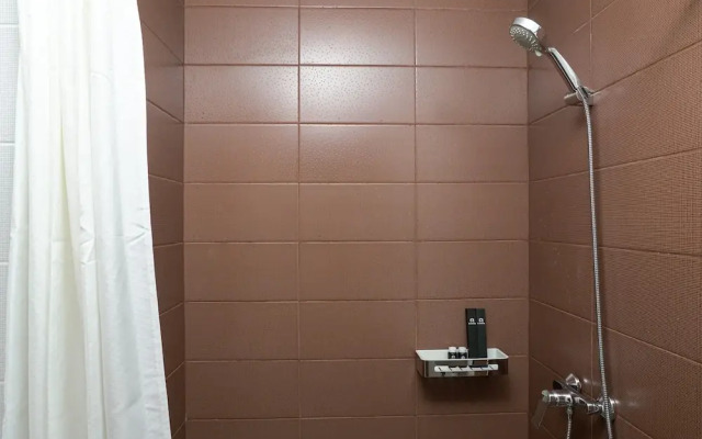 Cozy Puri Orchard Cedar Heights 1Br Apartment